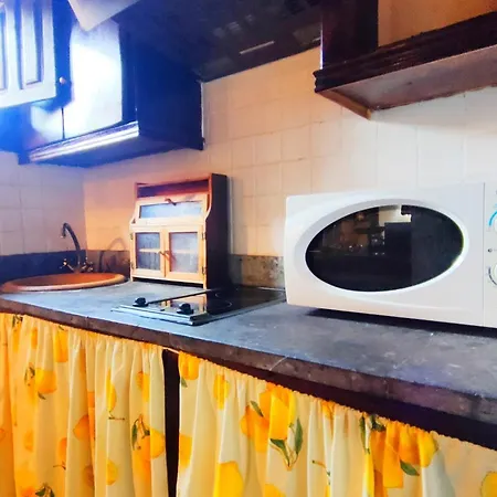 Casa Rural Con 1 Y Piscina En Granadilla De Abona, Tenerife Sur Séjour à la campagne *